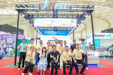 Ftuħ Grandjuż: JWELL Machinery Tieħu Sehem fil-Fiera tal-Plastik tal-Lastku ta' Hanoi, Tiżviluppa Disinn ta' Manifattura Intelliġenti Lokali tal-Vjetnam